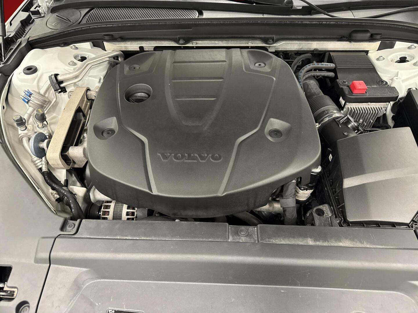 VOLVO S90 2016