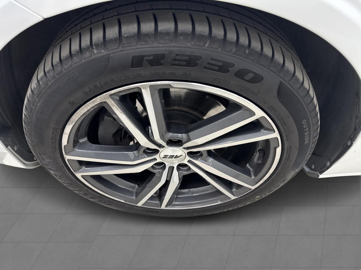 VOLVO S90 2016