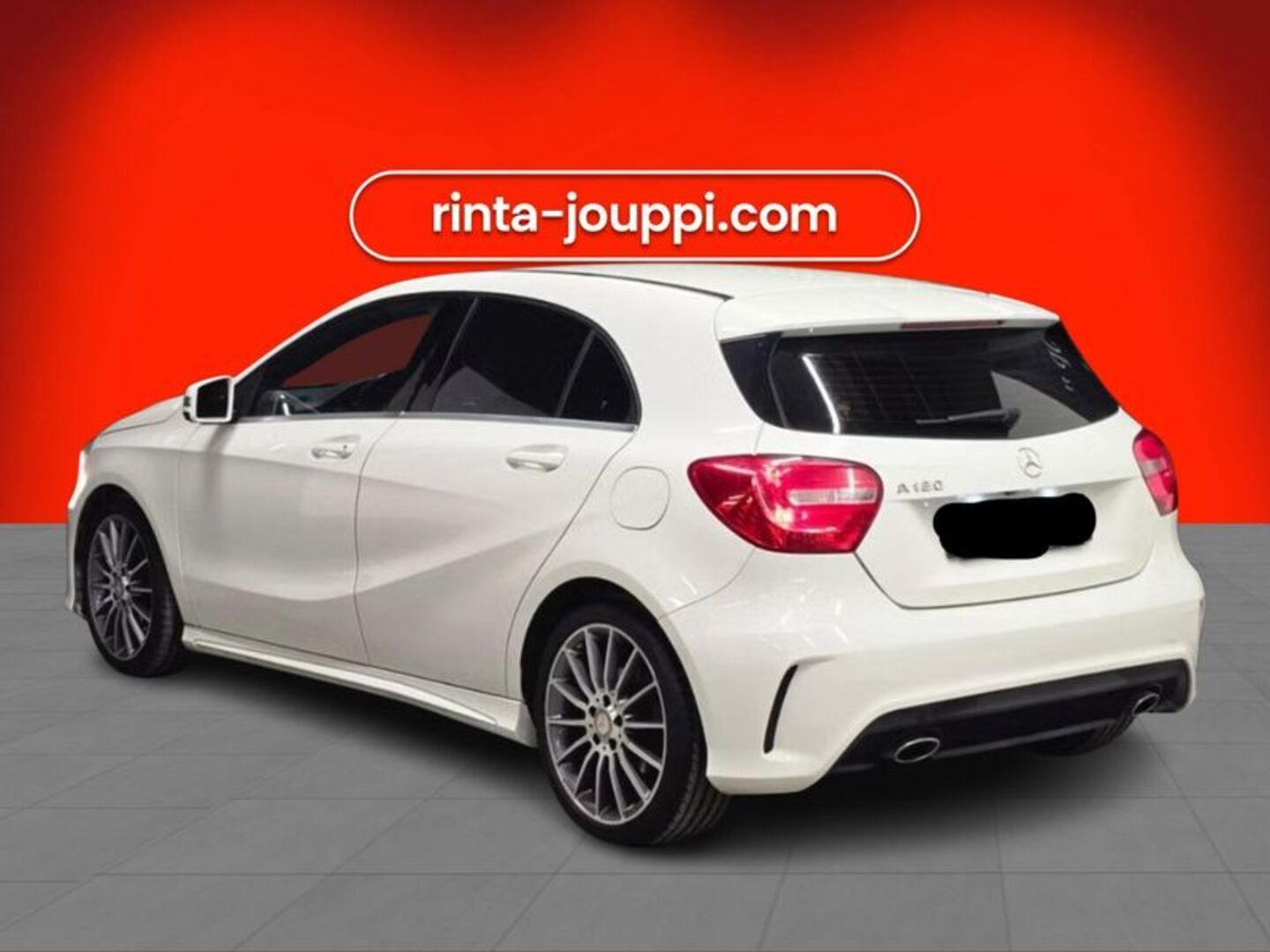 MERCEDES-BENZ A 2015