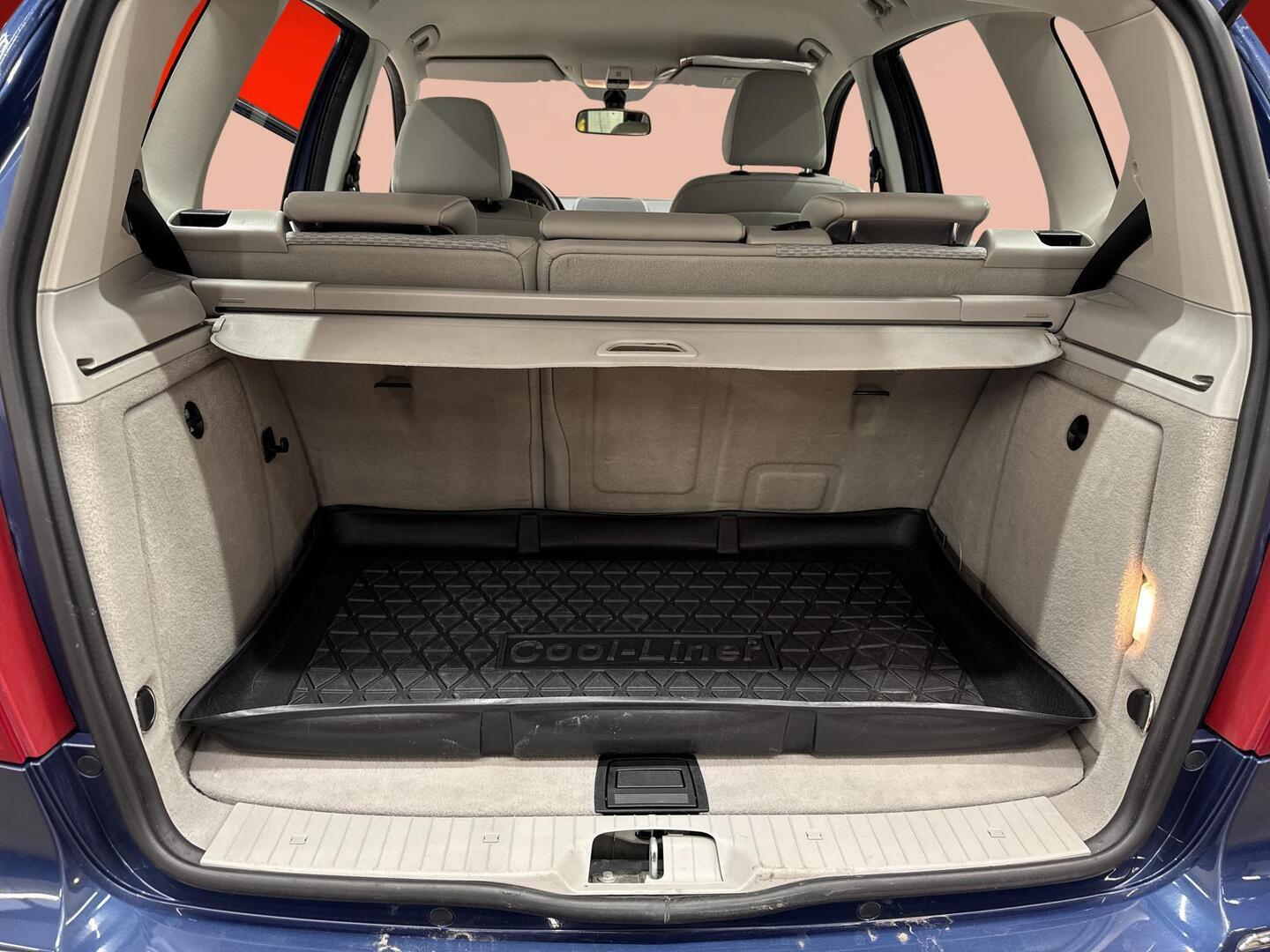 MERCEDES-BENZ A 2009