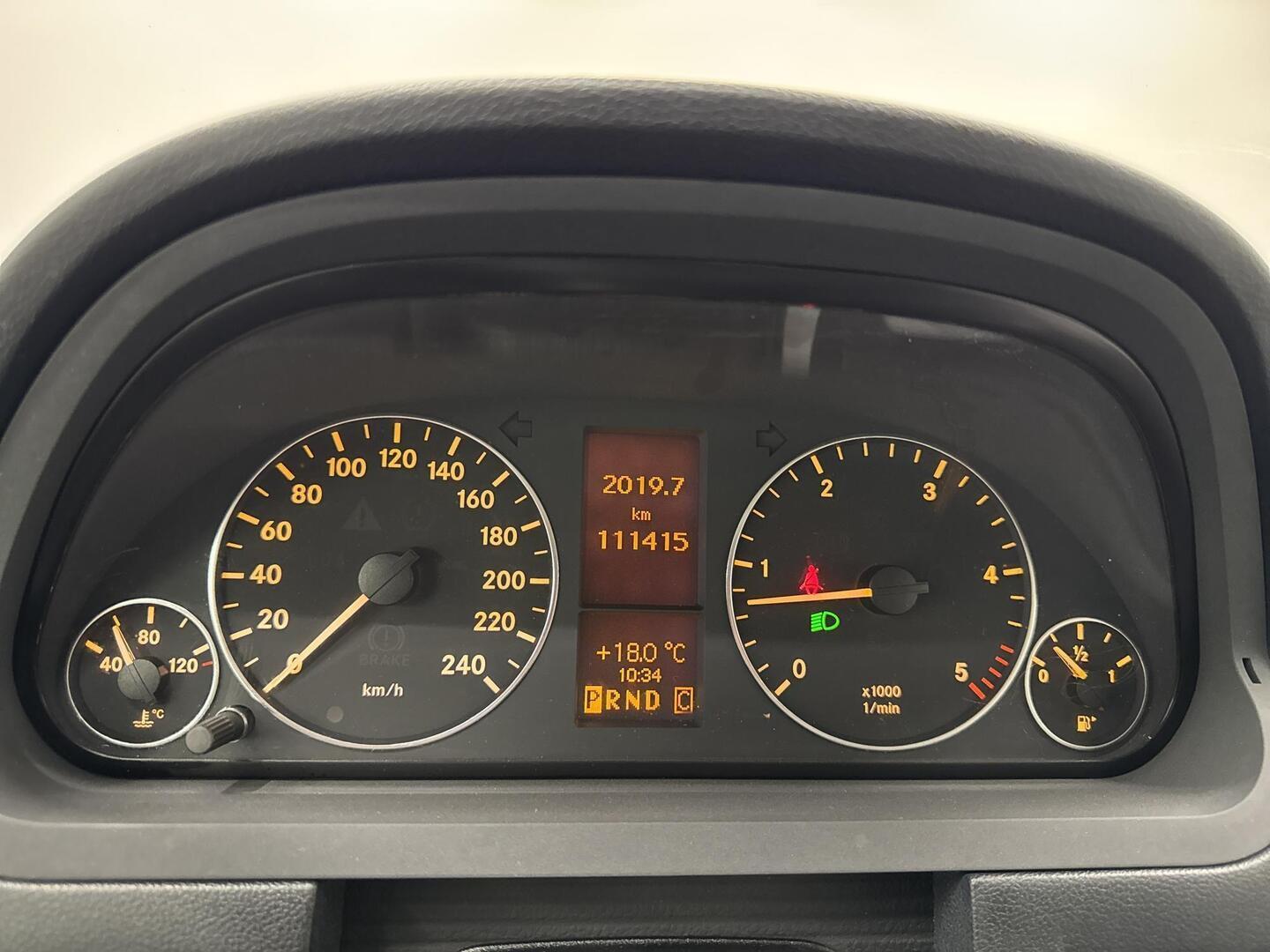 MERCEDES-BENZ A 2009