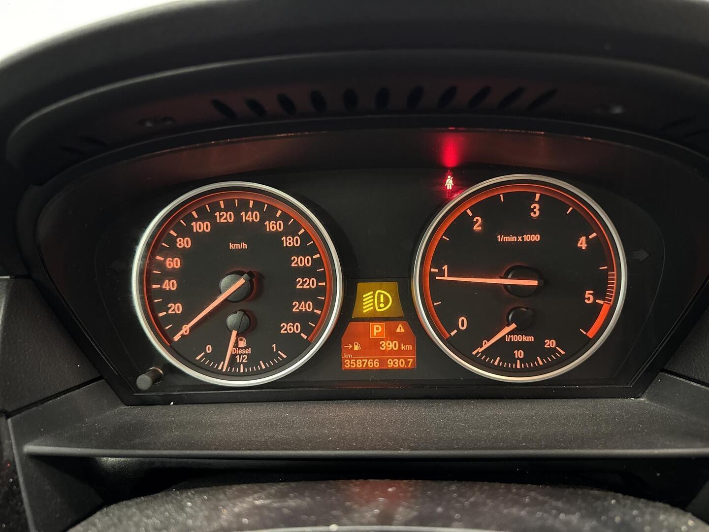 BMW 520 2008