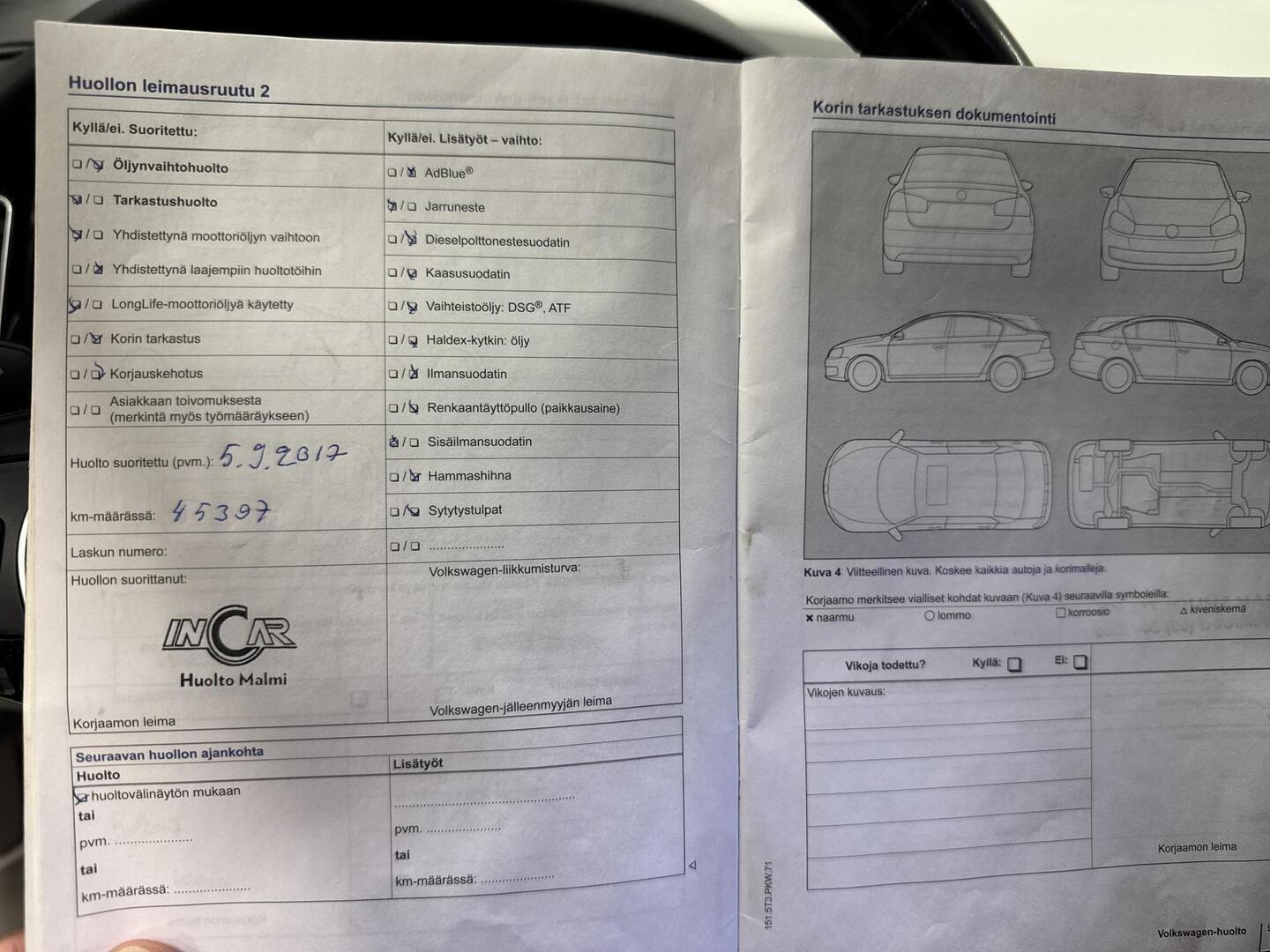 VOLKSWAGEN Golf Sportsvan 2014