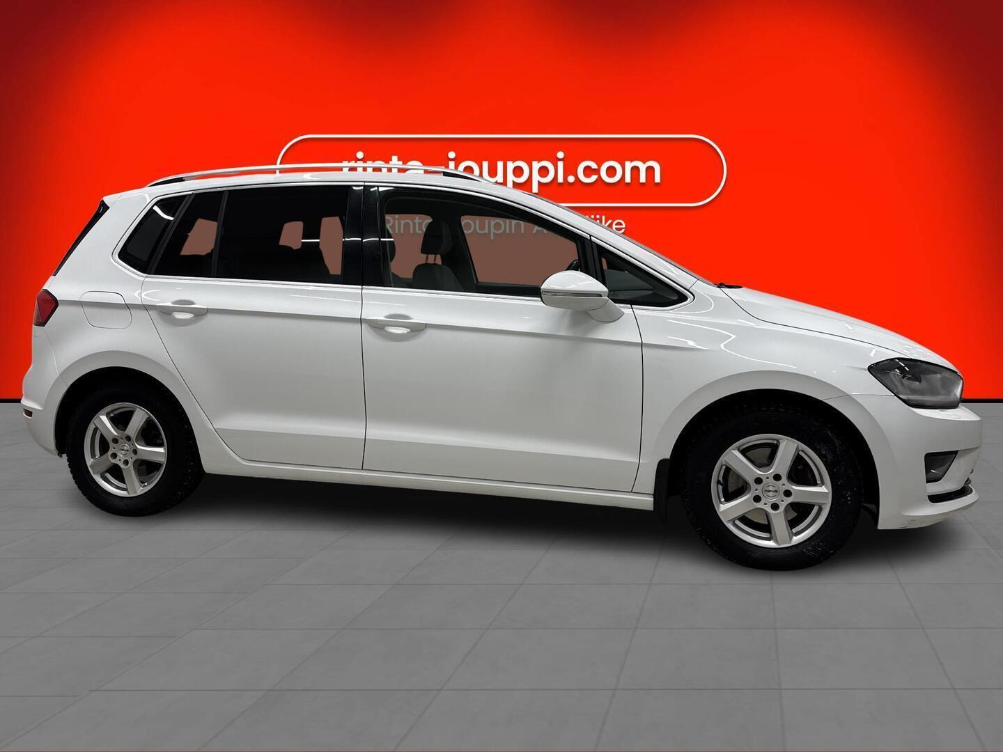 VOLKSWAGEN Golf Sportsvan 2014