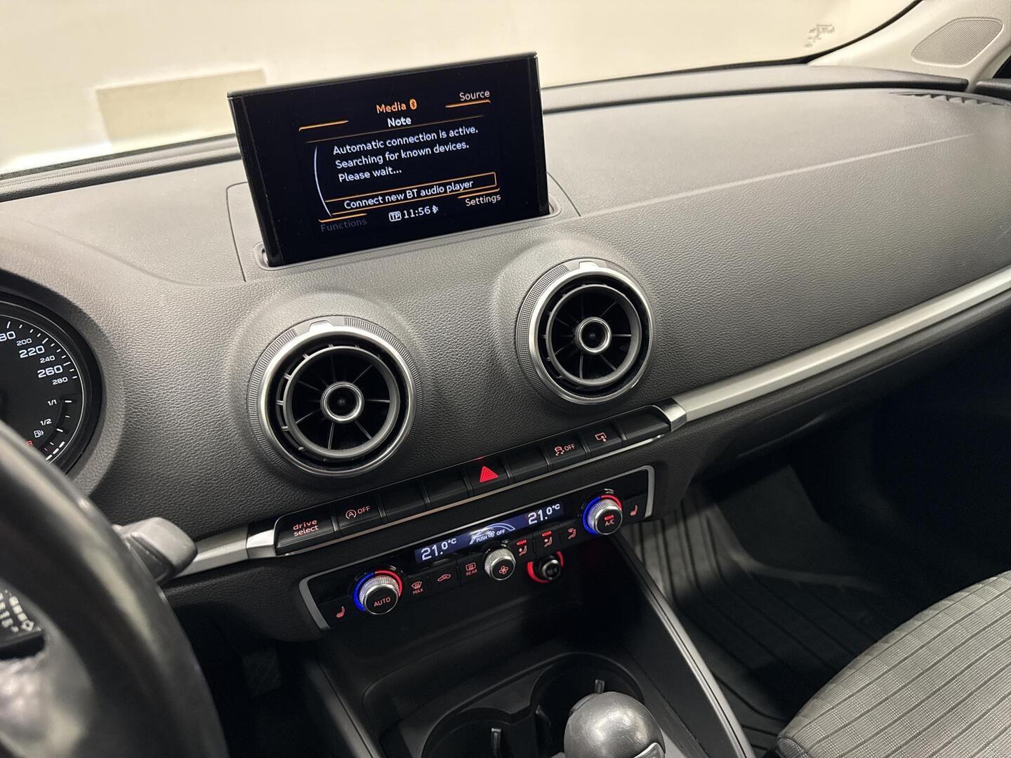 AUDI A3 2015
