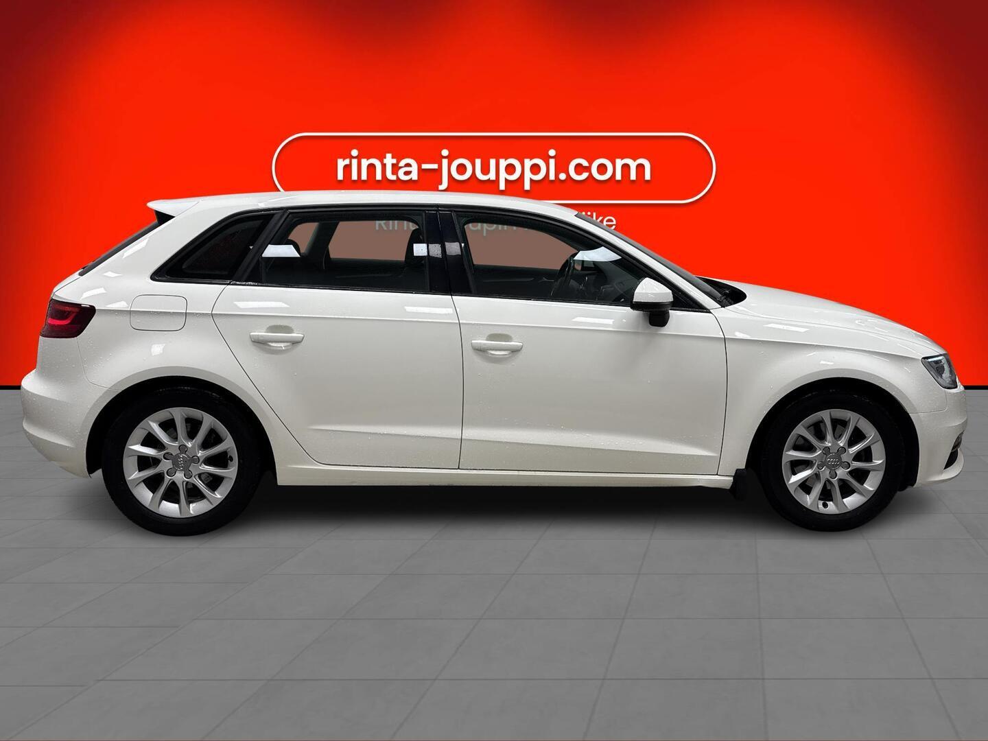AUDI A3 2015
