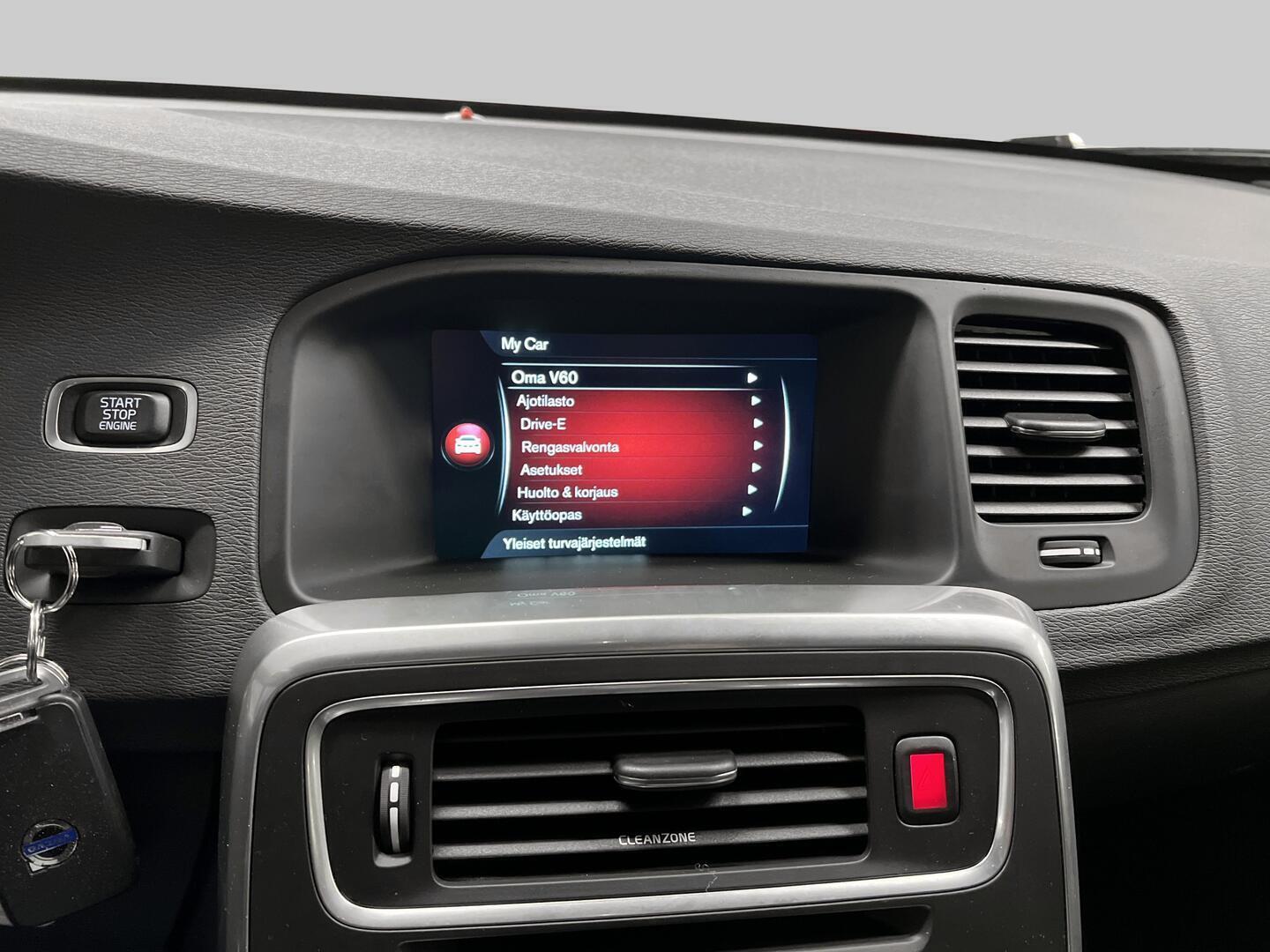 VOLVO V60 Cross Country 2016