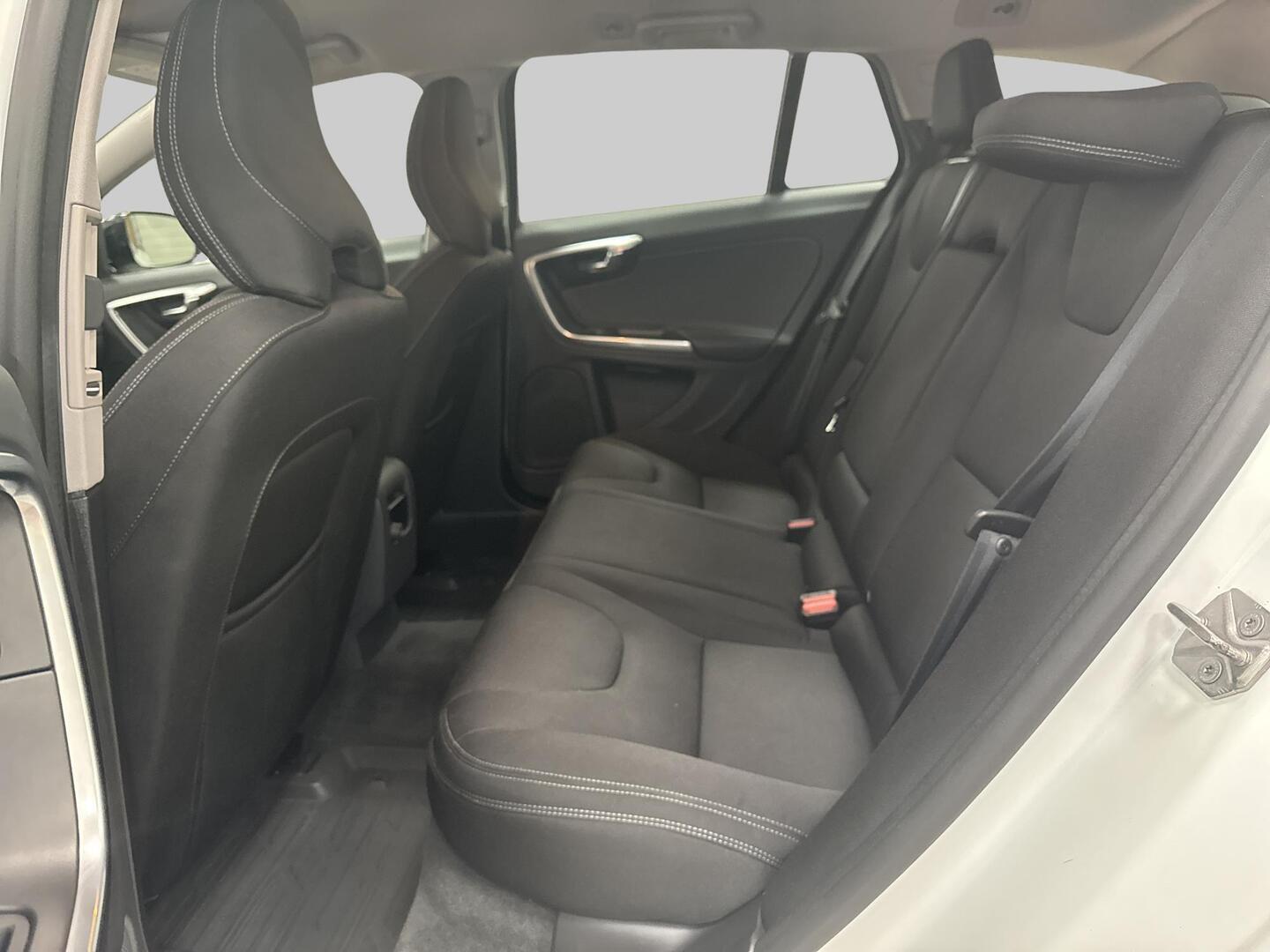 VOLVO V60 Cross Country 2017