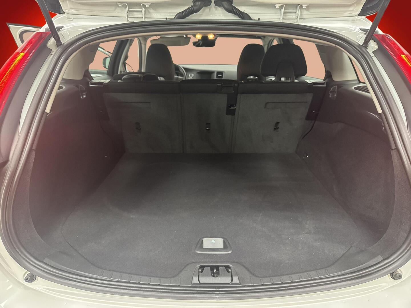 VOLVO V60 Cross Country 2017
