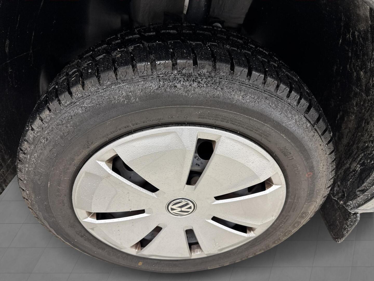 VOLKSWAGEN TRANSPORTER 2023