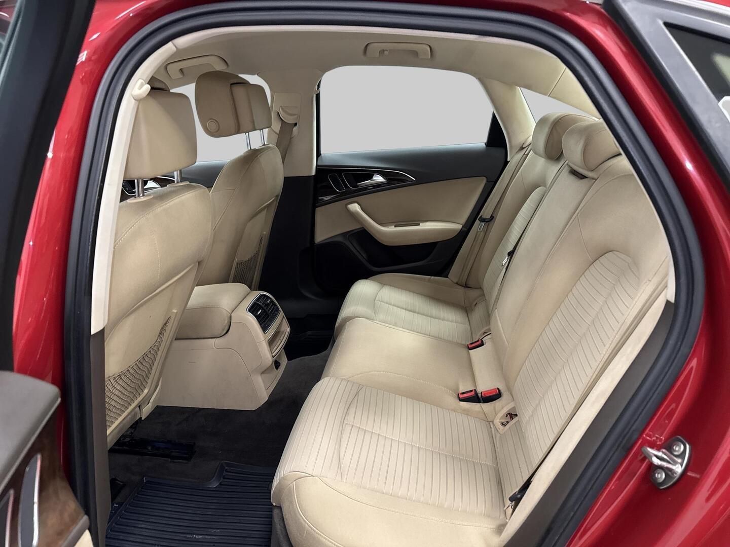 AUDI A6 2011