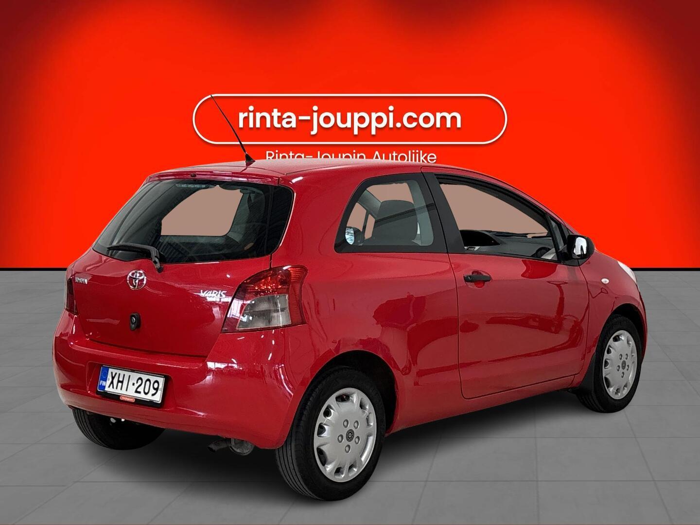 TOYOTA Yaris 2006