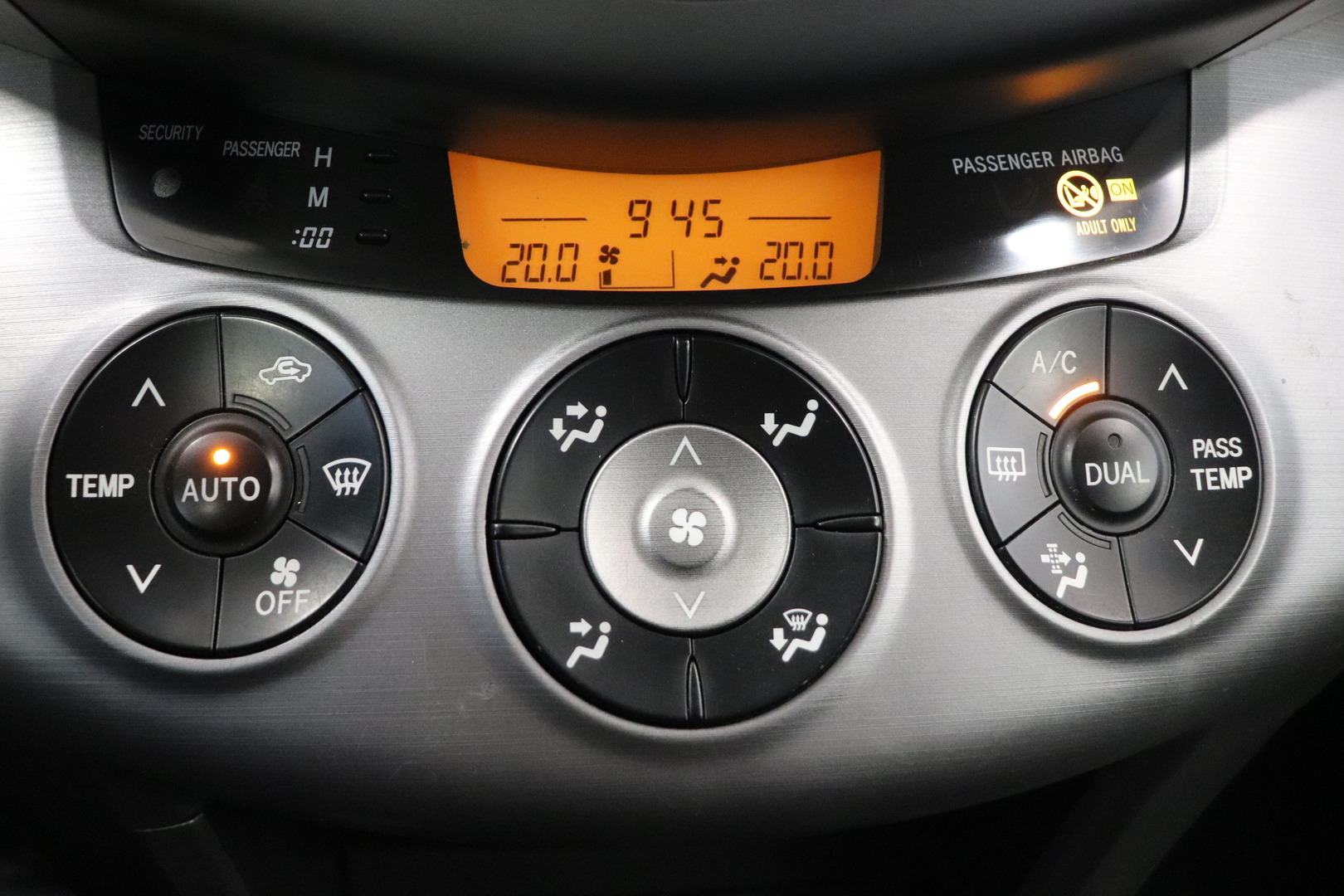 TOYOTA RAV4 2006