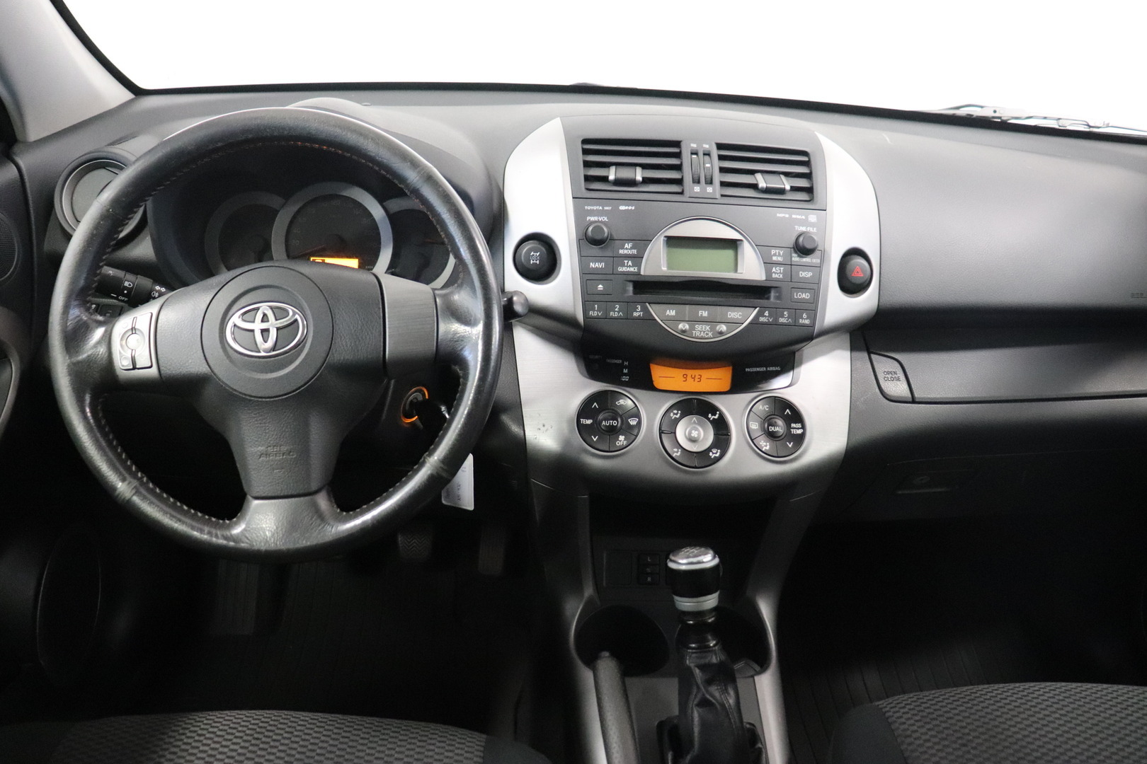 TOYOTA RAV4 2006