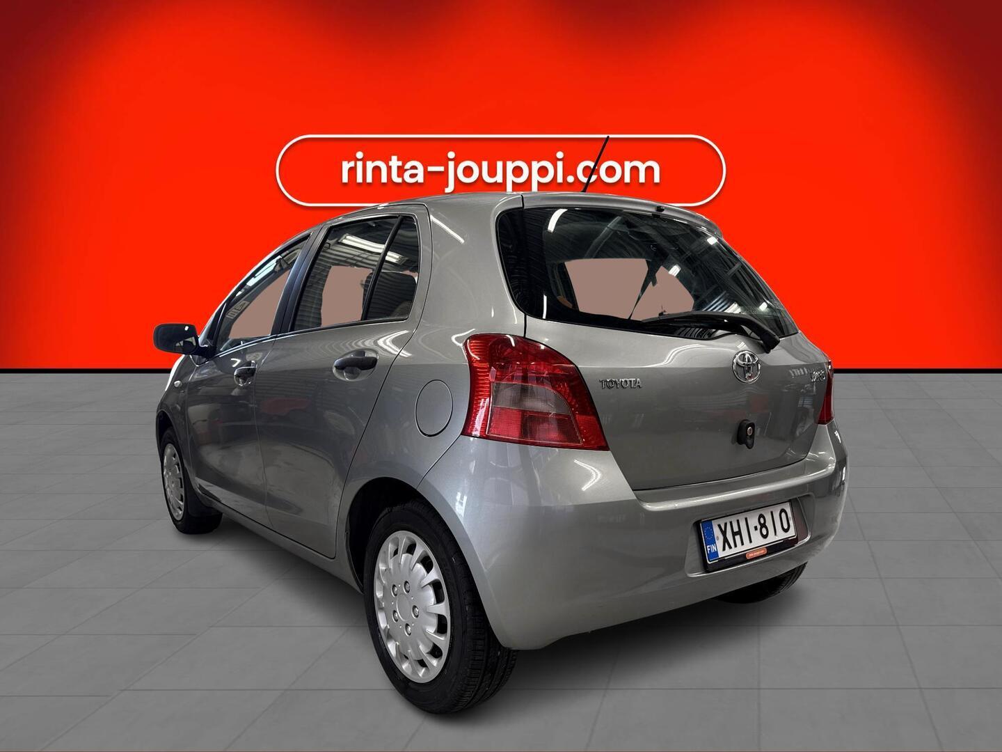 TOYOTA Yaris 2006