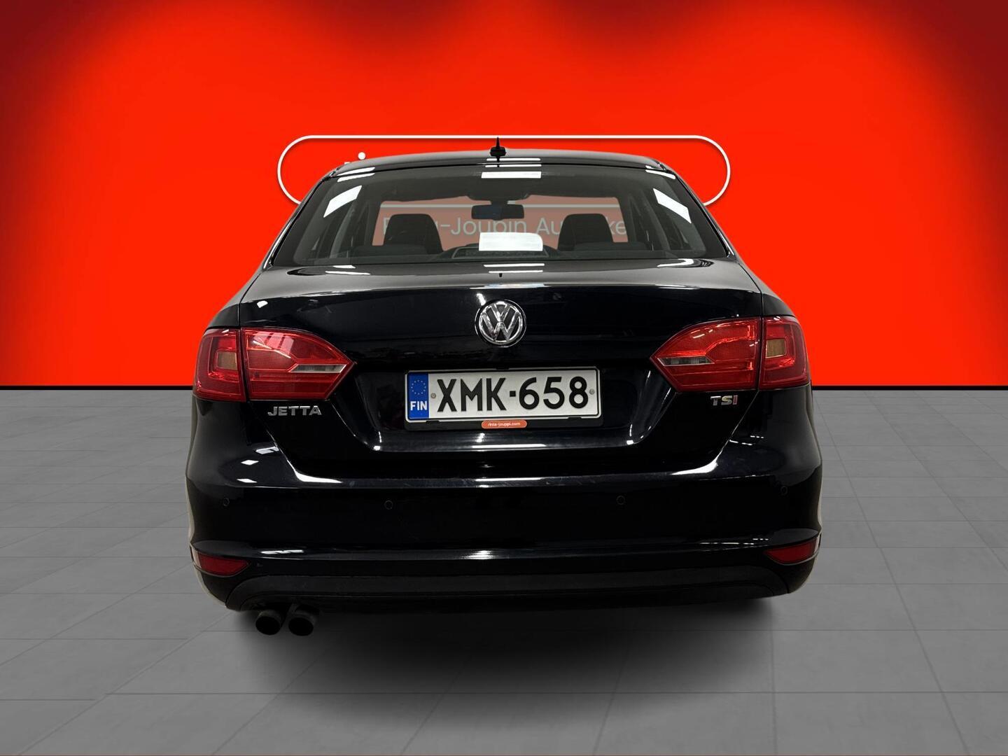 VOLKSWAGEN Jetta 2013