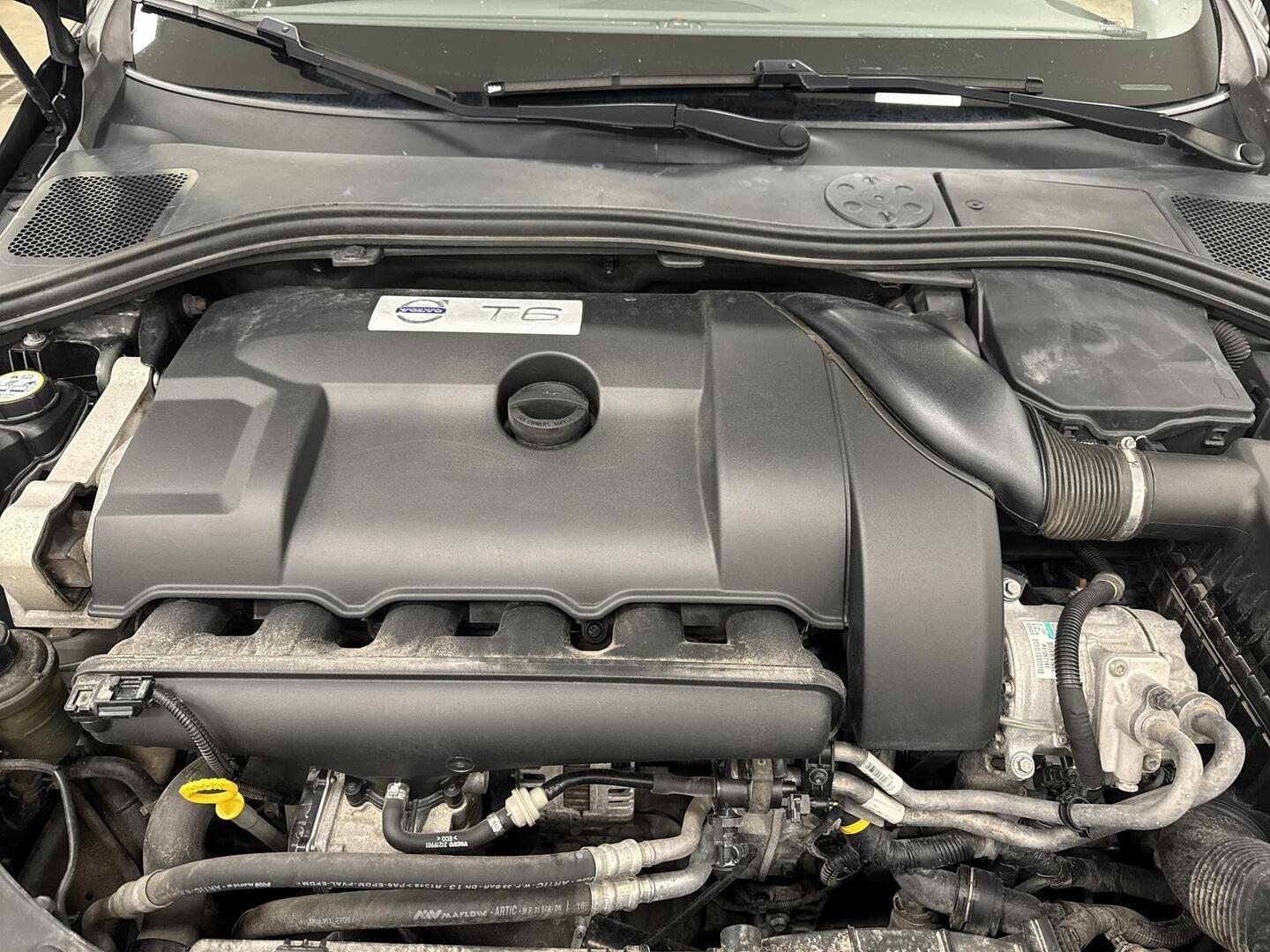 VOLVO S60 2011