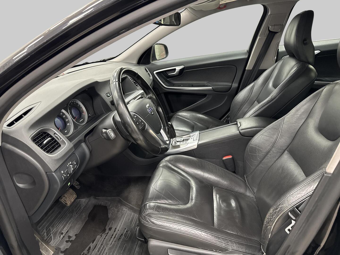 VOLVO S60 2010