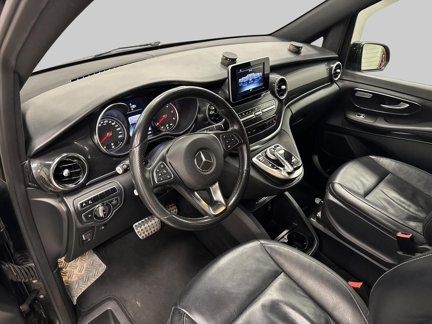 MERCEDES-BENZ V 2014