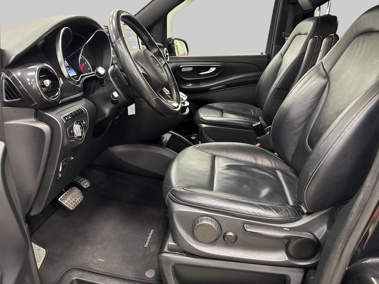 MERCEDES-BENZ V 2014