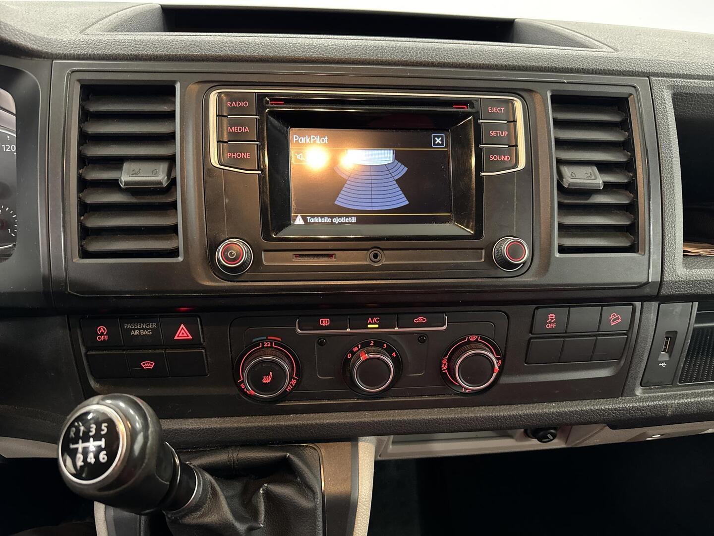 VOLKSWAGEN Transporter 2016