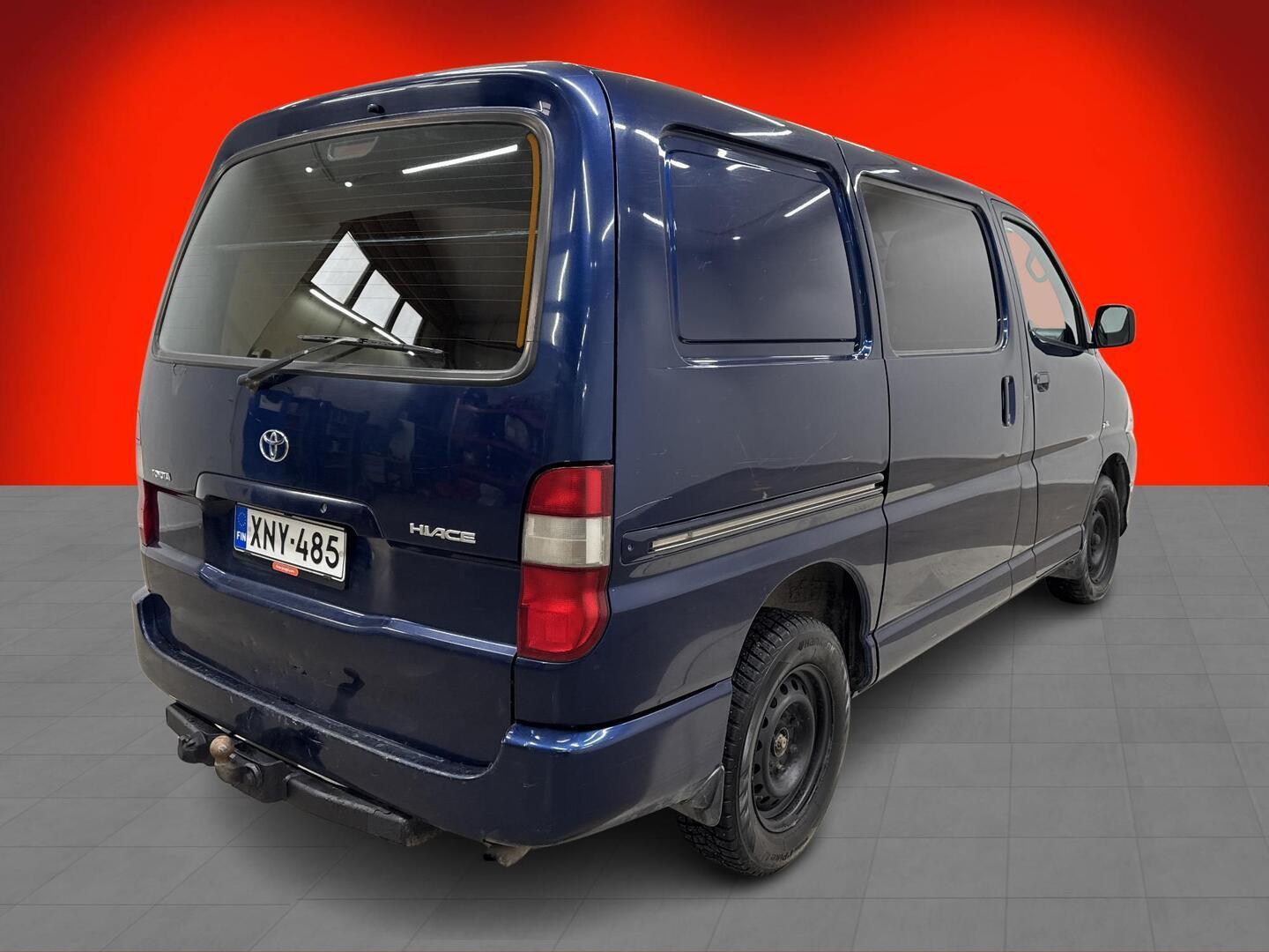 TOYOTA Hiace 2008