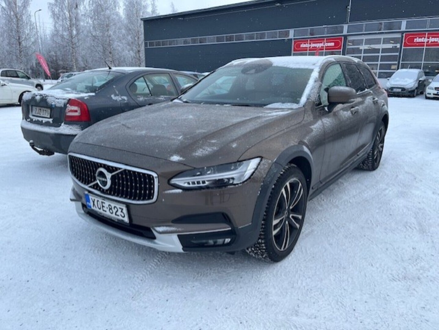 VOLVO V90 Cross Country 2017