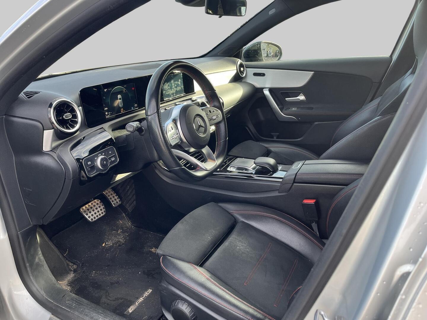 MERCEDES-BENZ A 2018