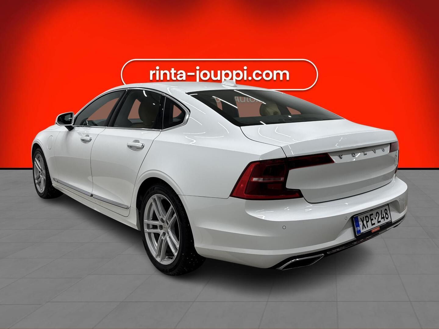 VOLVO S90 2020