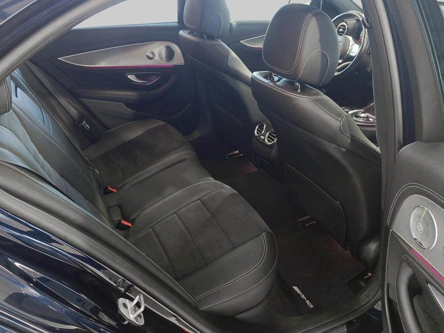 MERCEDES-BENZ E 2019