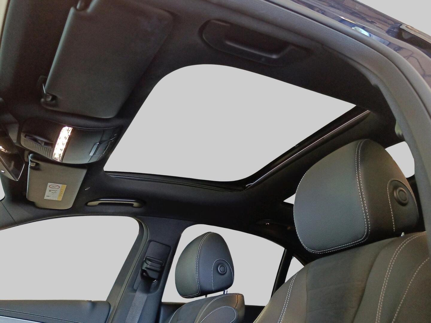 MERCEDES-BENZ E 2019