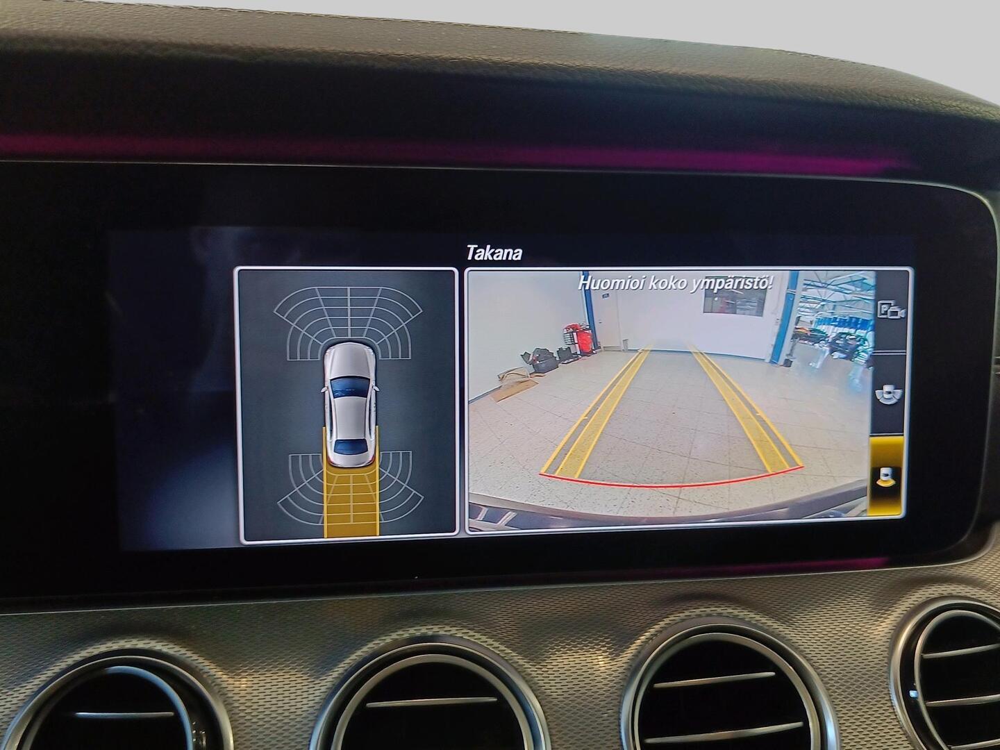 MERCEDES-BENZ E 2019