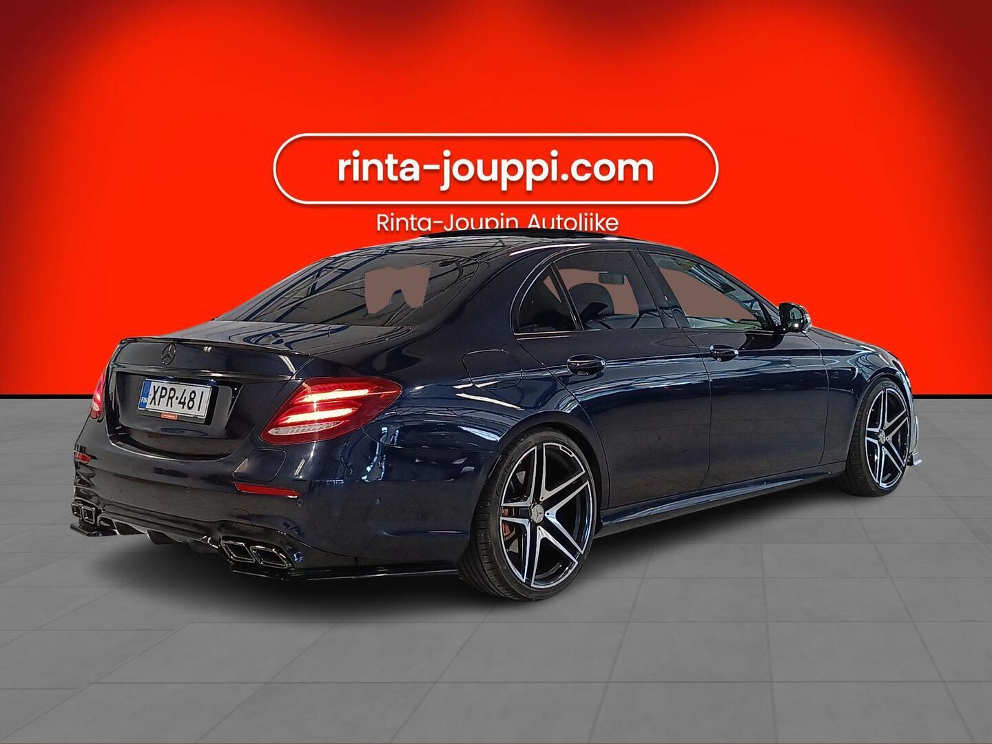 MERCEDES-BENZ E 2019