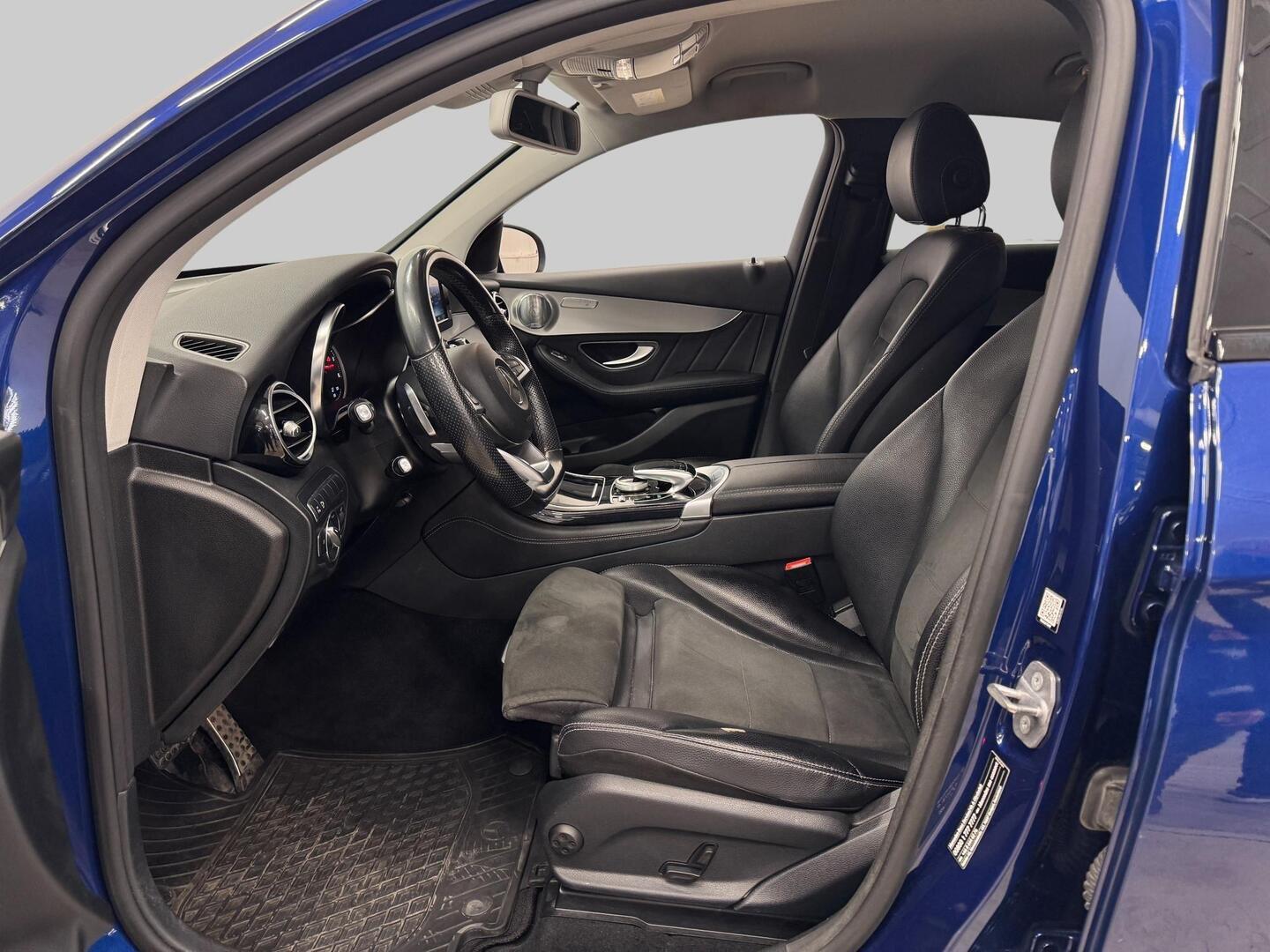 MERCEDES-BENZ GLC 2017