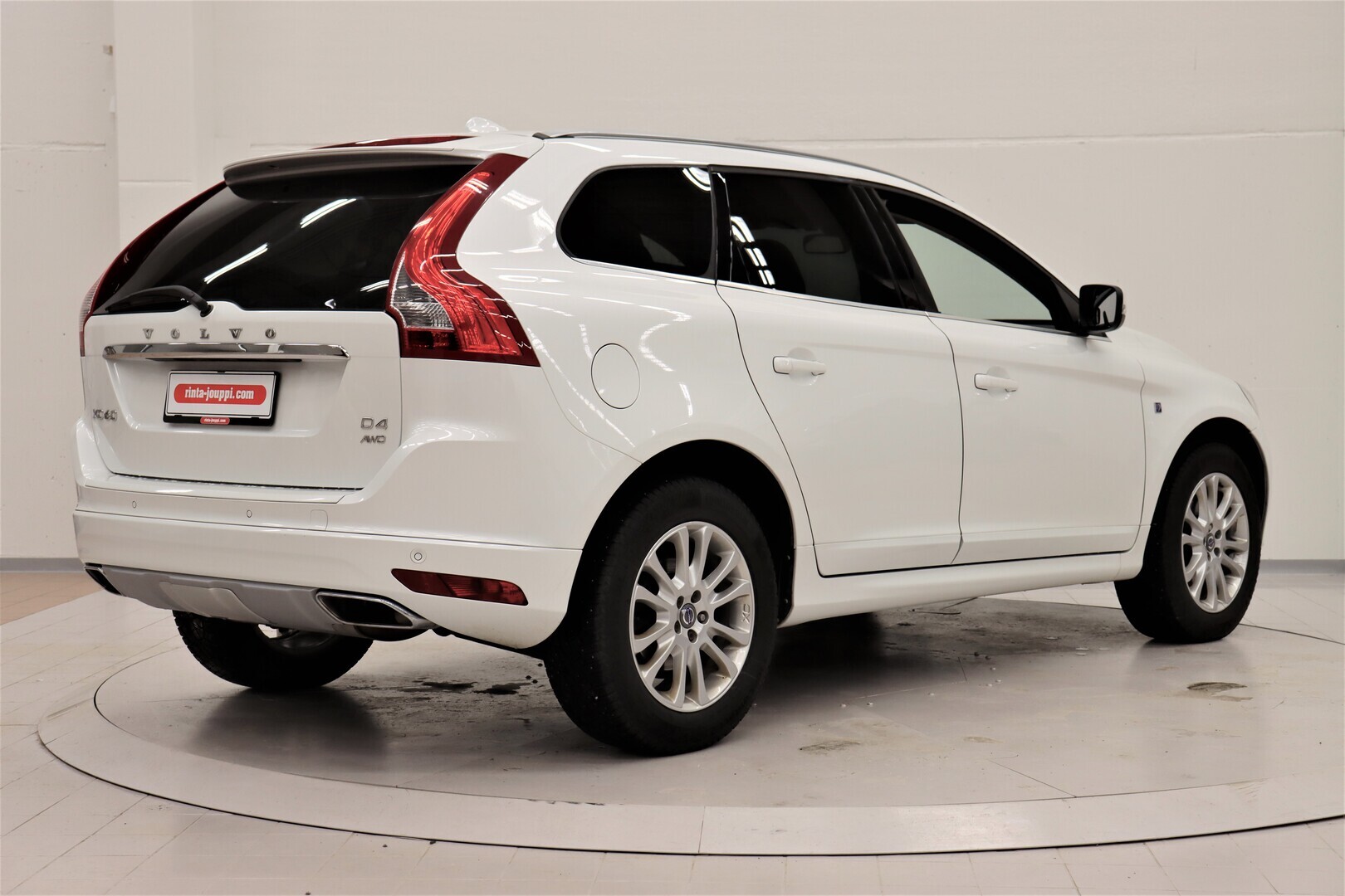 VOLVO XC60 2016