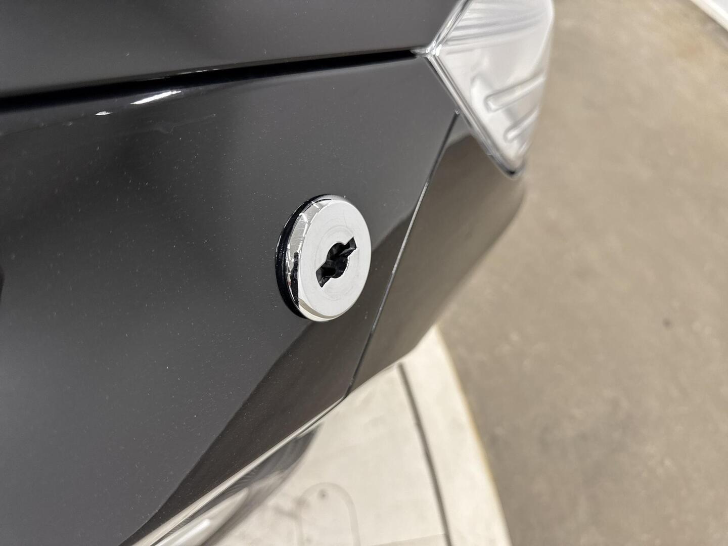 MERCEDES-BENZ E 2010