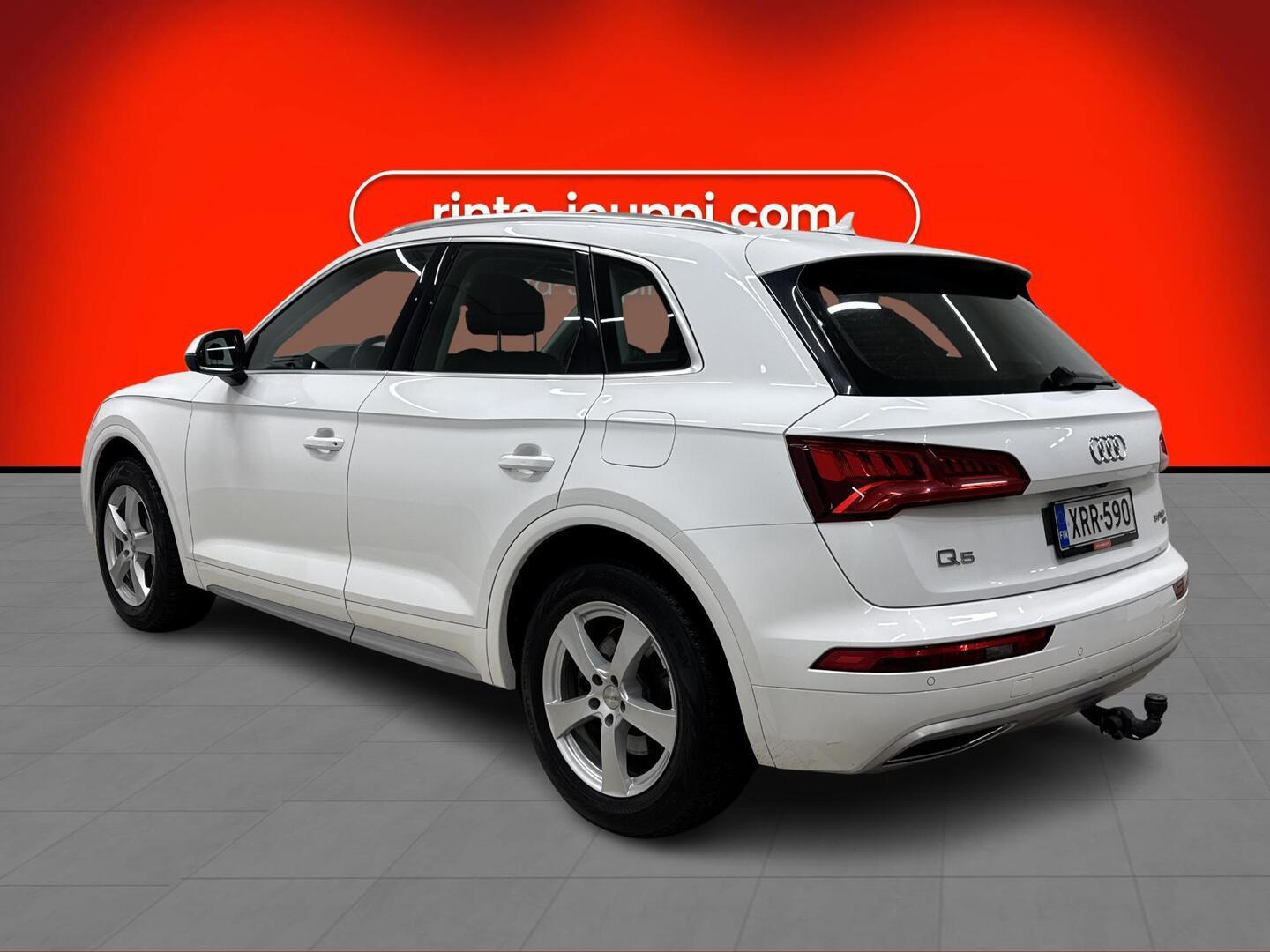 AUDI Q5 2021
