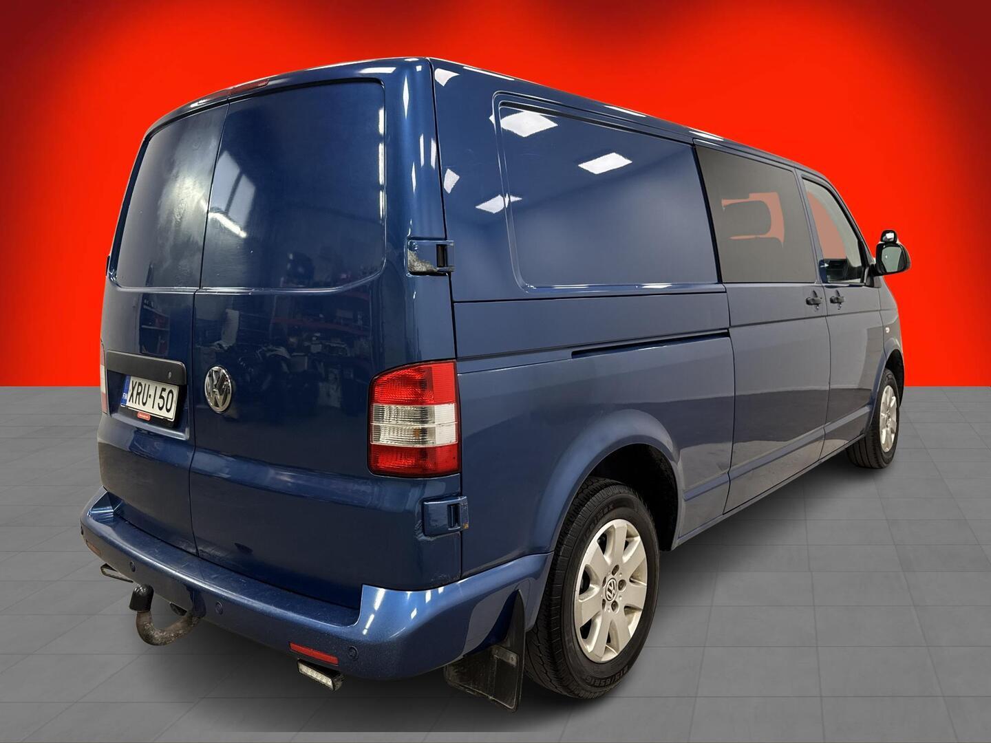 VOLKSWAGEN Transporter 2010