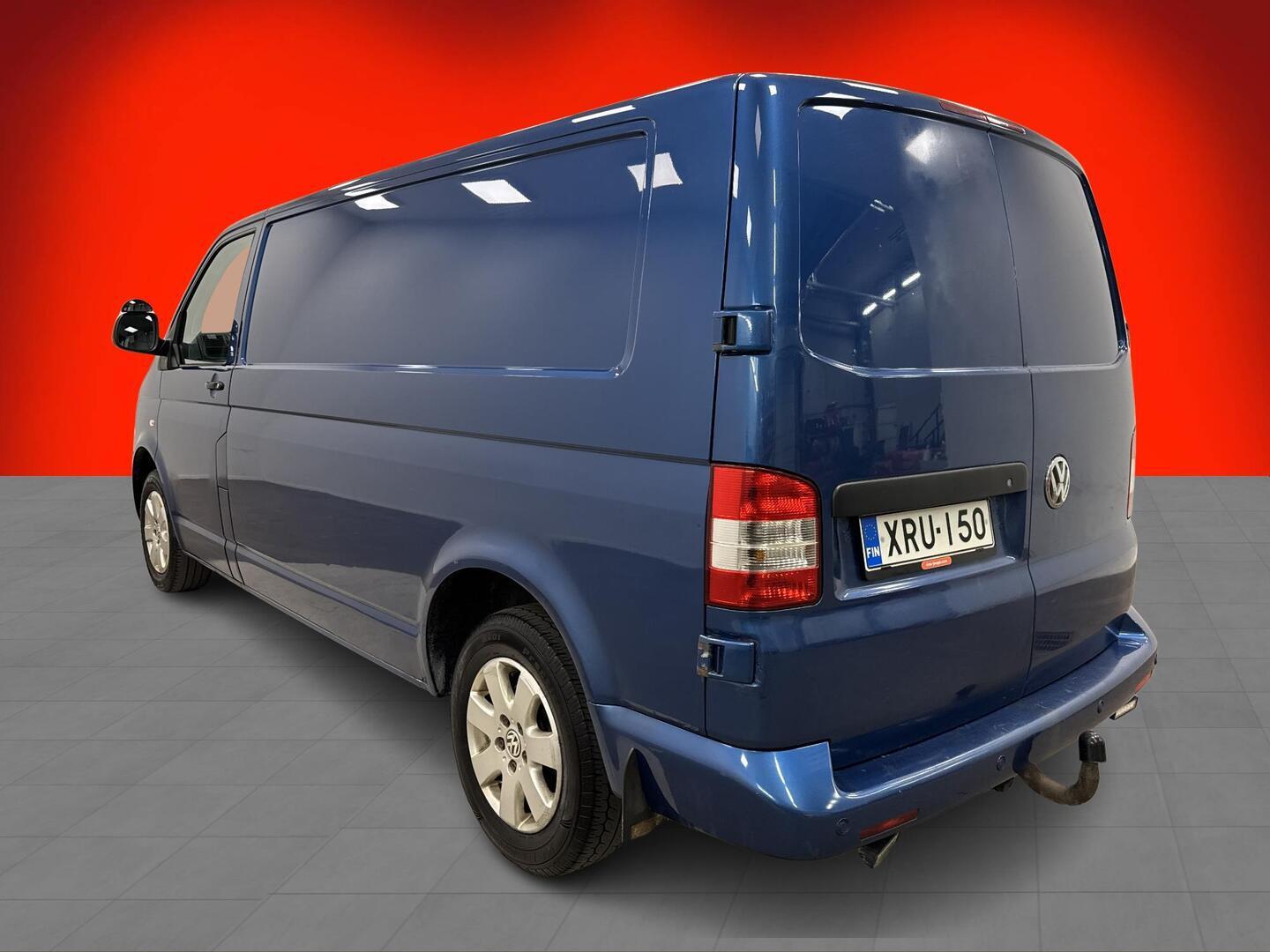 VOLKSWAGEN Transporter 2010