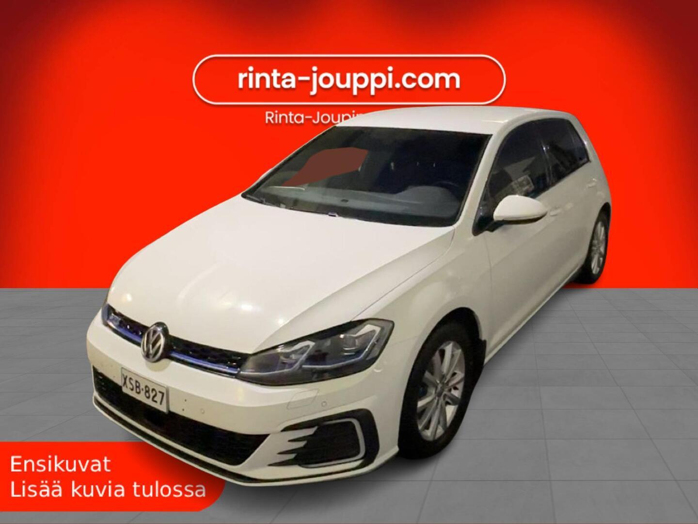 VOLKSWAGEN Golf 2020