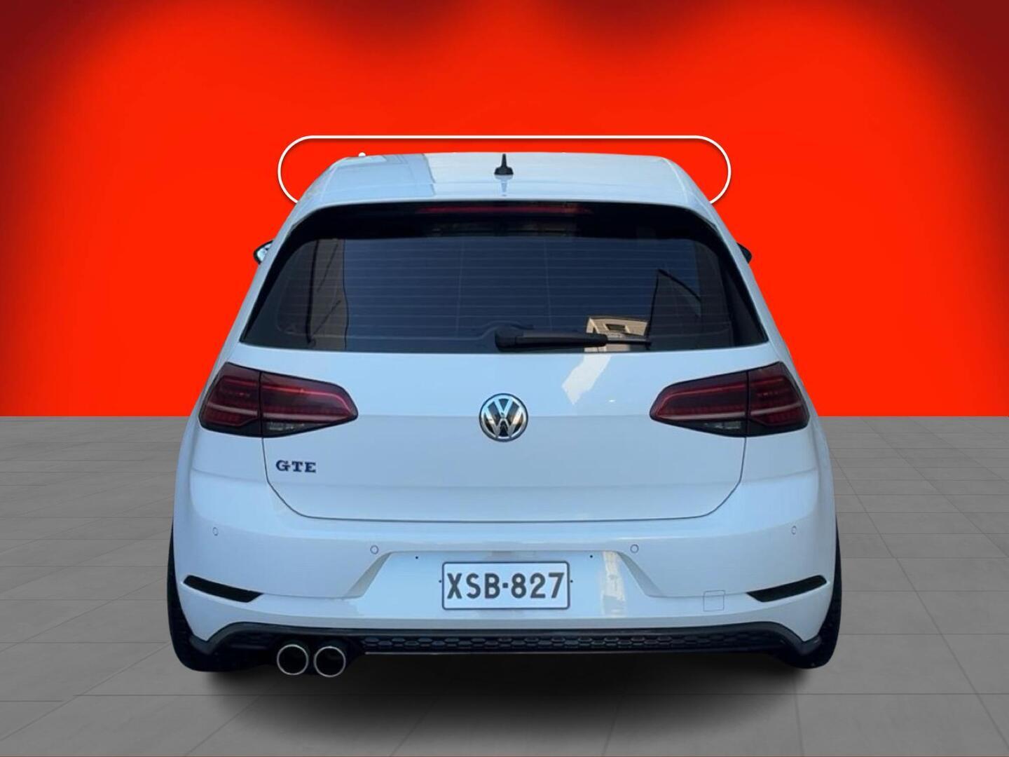 VOLKSWAGEN Golf 2020