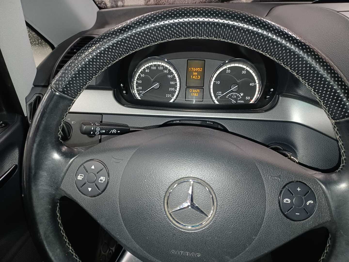 MERCEDES-BENZ Viano 2013