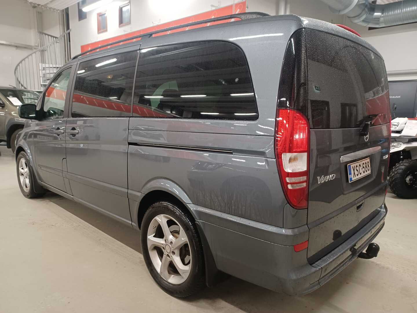 MERCEDES-BENZ Viano 2013