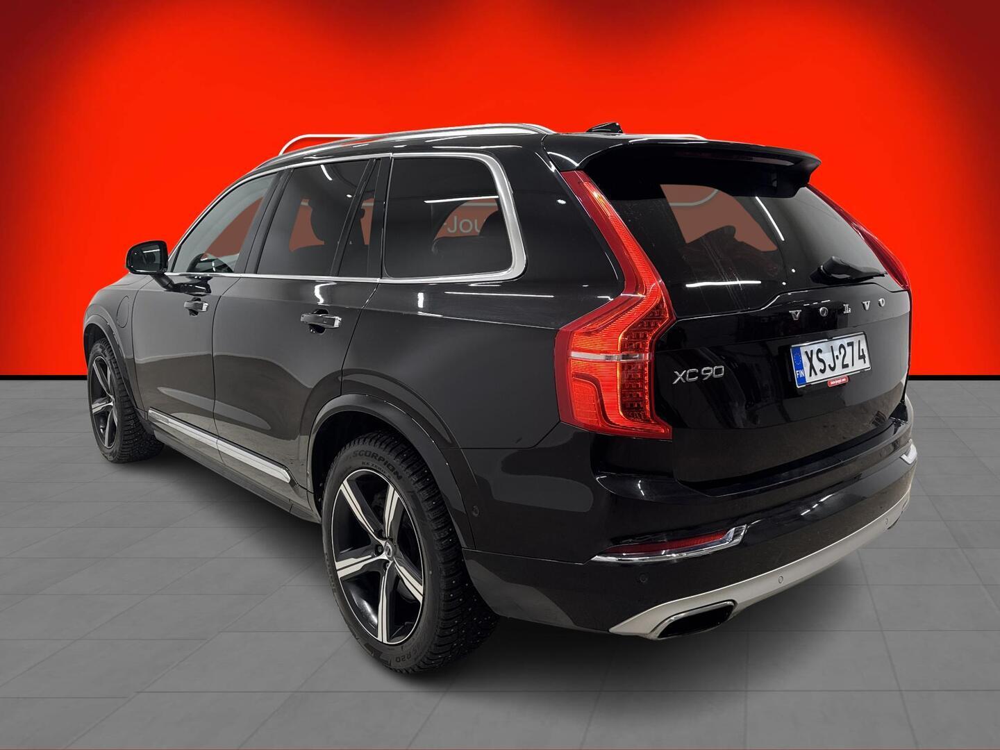 VOLVO XC90 2017
