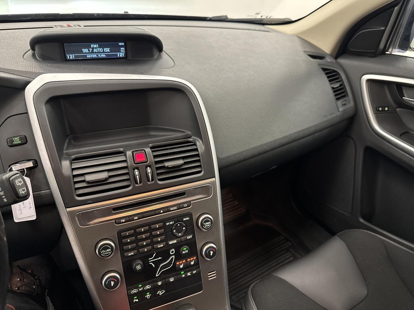 VOLVO XC60 2009