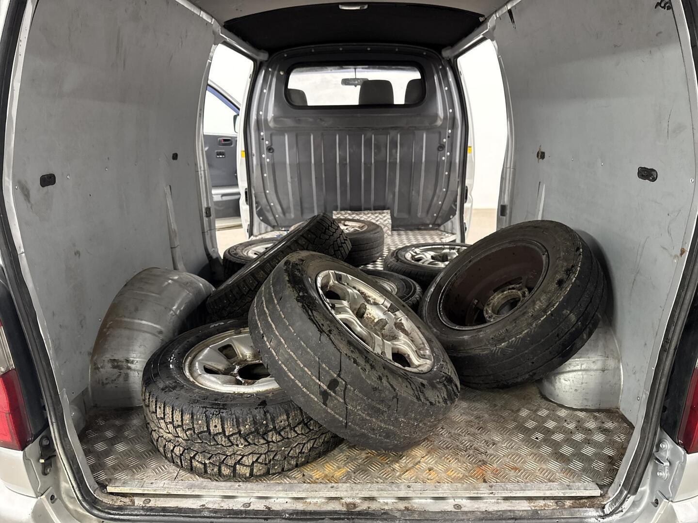 TOYOTA Hiace 2007