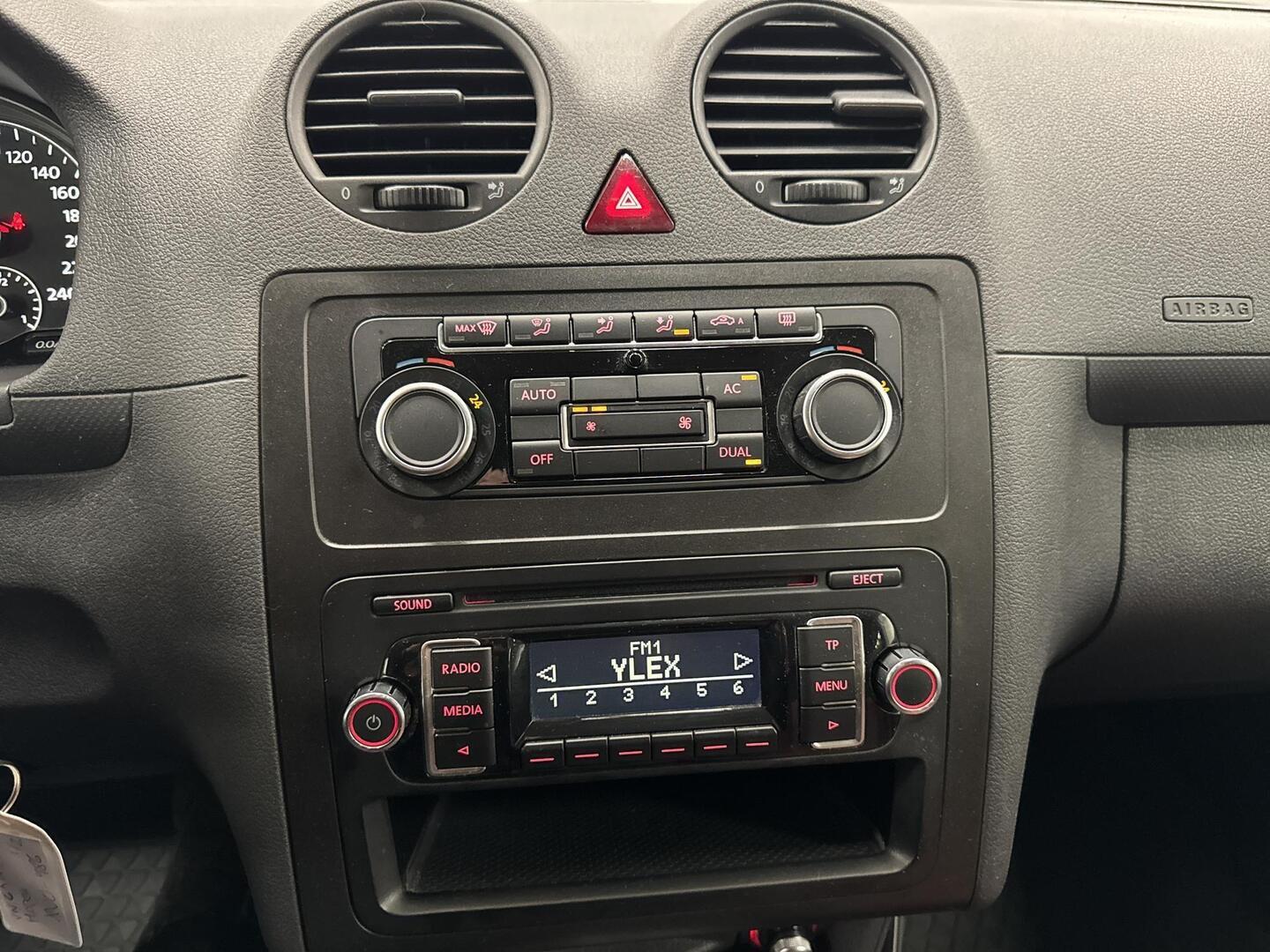 VOLKSWAGEN Caddy 2012