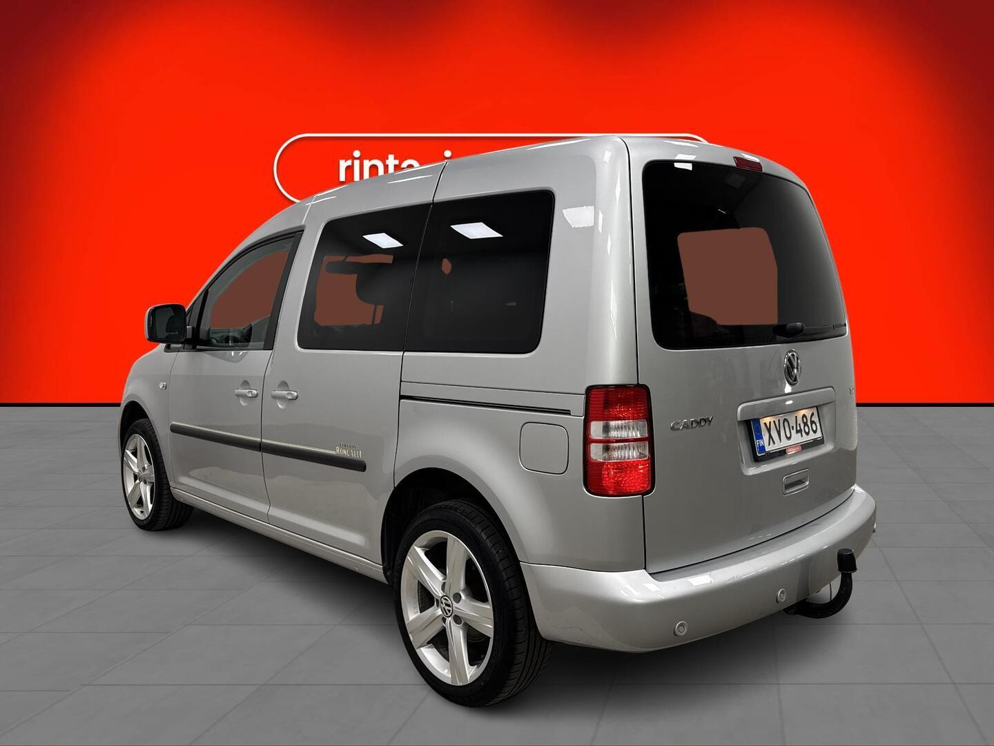 VOLKSWAGEN Caddy 2012