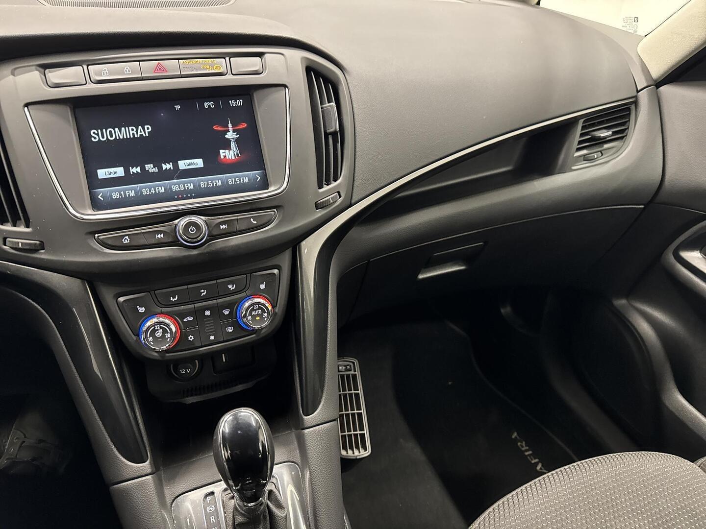 OPEL Zafira 2019