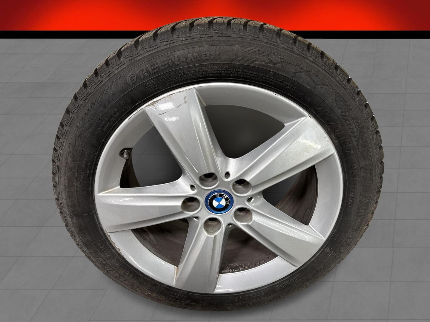 BMW 225 2017